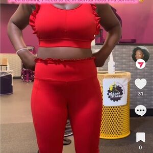 SHEIN Red Ruffle Trim Leggings set